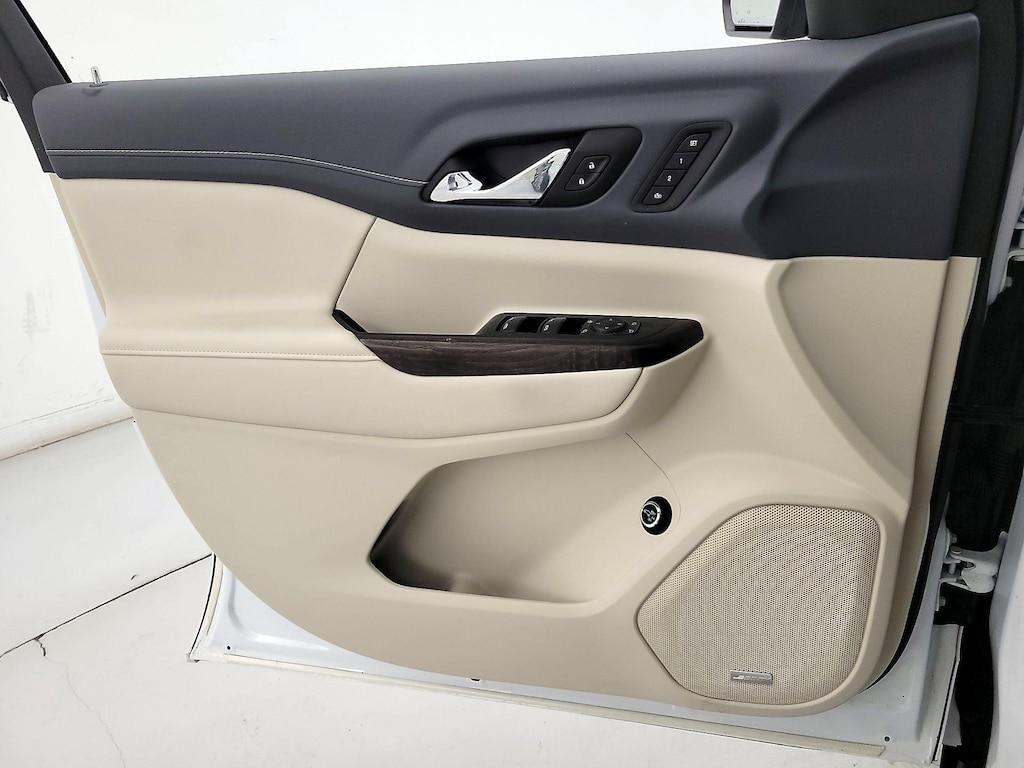 used 2021 GMC Acadia car, priced at $32,998