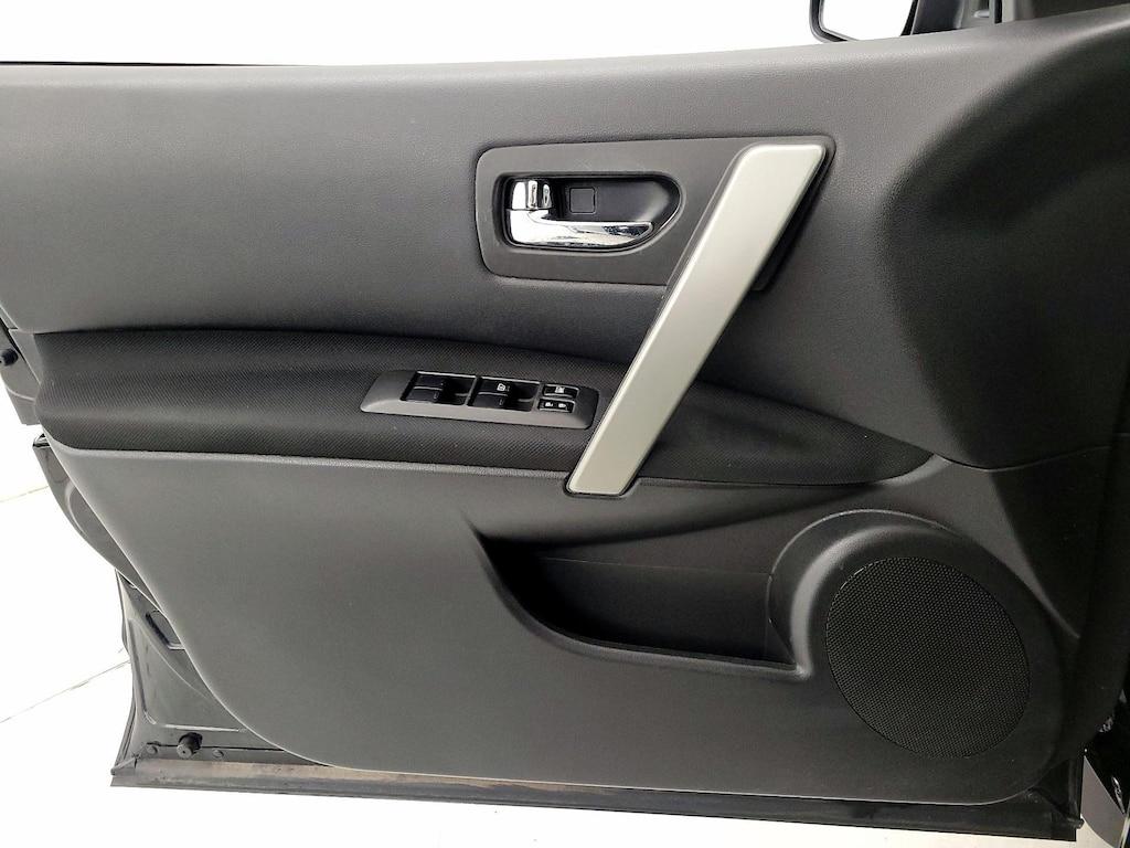 used 2015 Nissan Rogue Select car, priced at $13,599