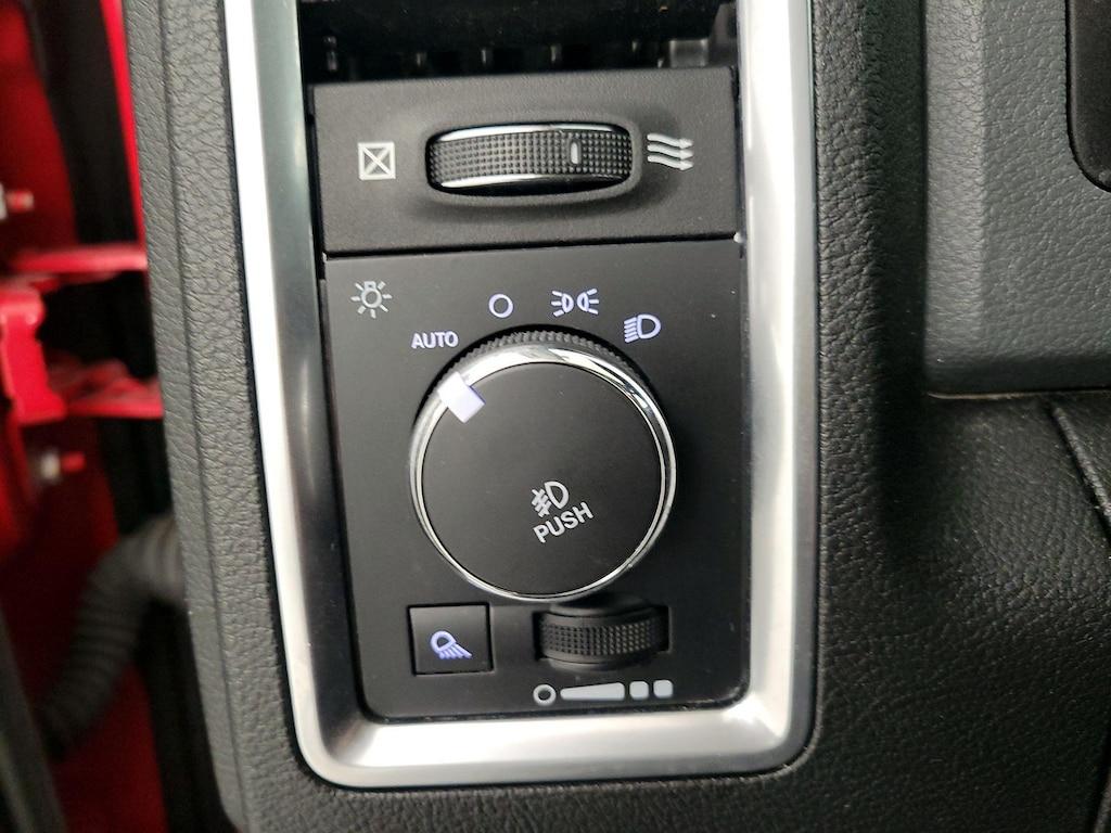 used 2019 Ram 1500 Classic car, priced at $32,998