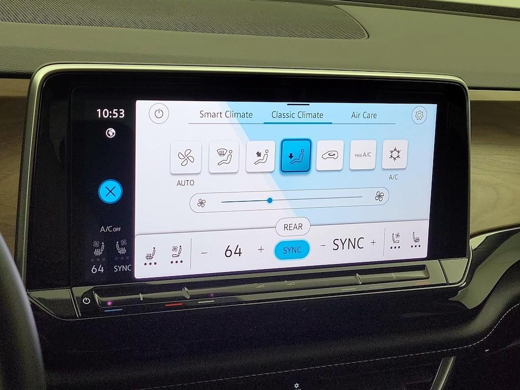 used 2024 Volkswagen Atlas car, priced at $33,998