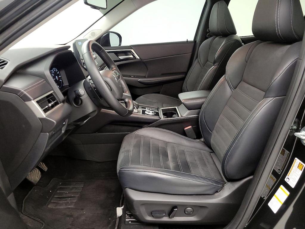 used 2024 Mitsubishi Outlander car, priced at $27,998