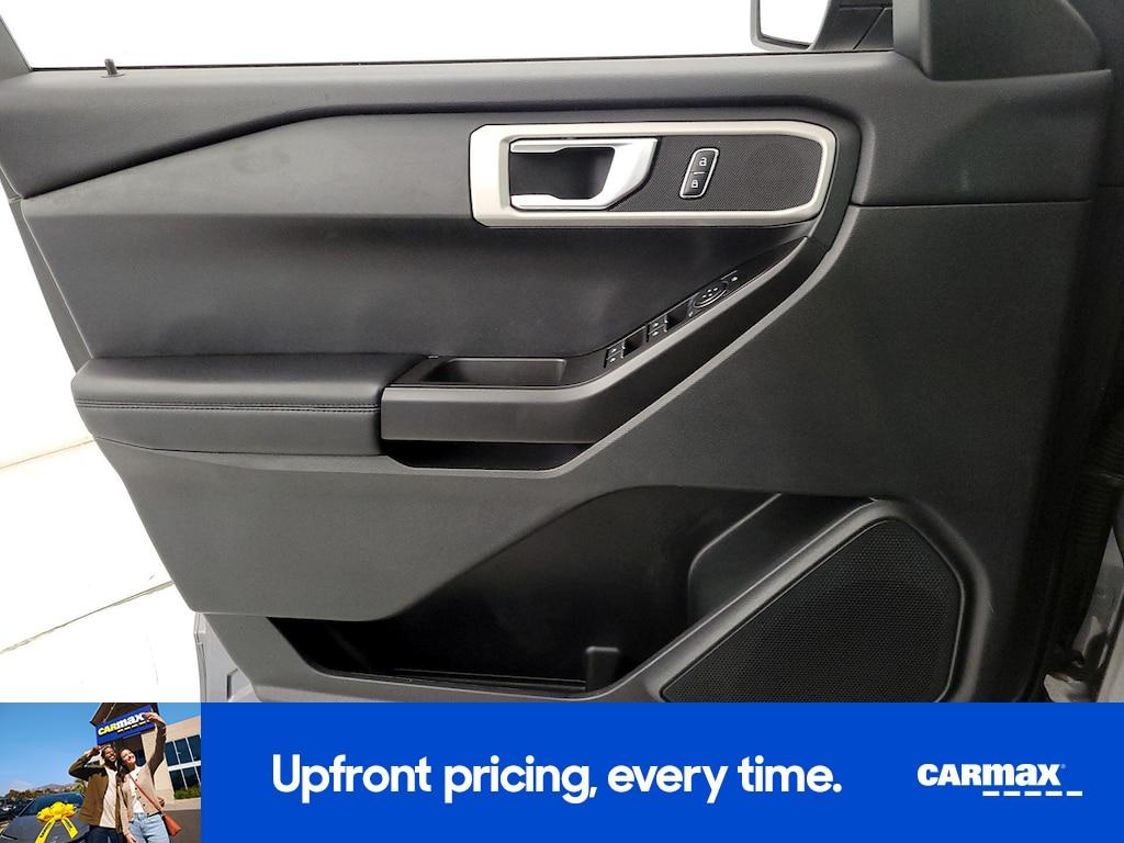 used 2022 Ford Explorer car, priced at $26,998