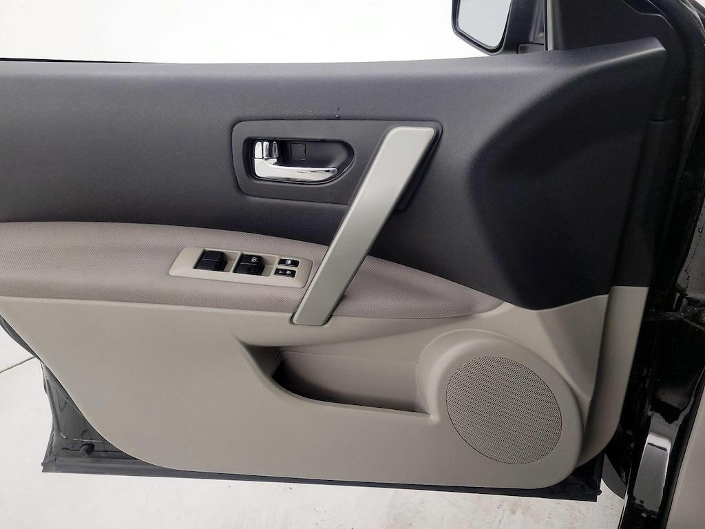 used 2015 Nissan Rogue Select car, priced at $13,599