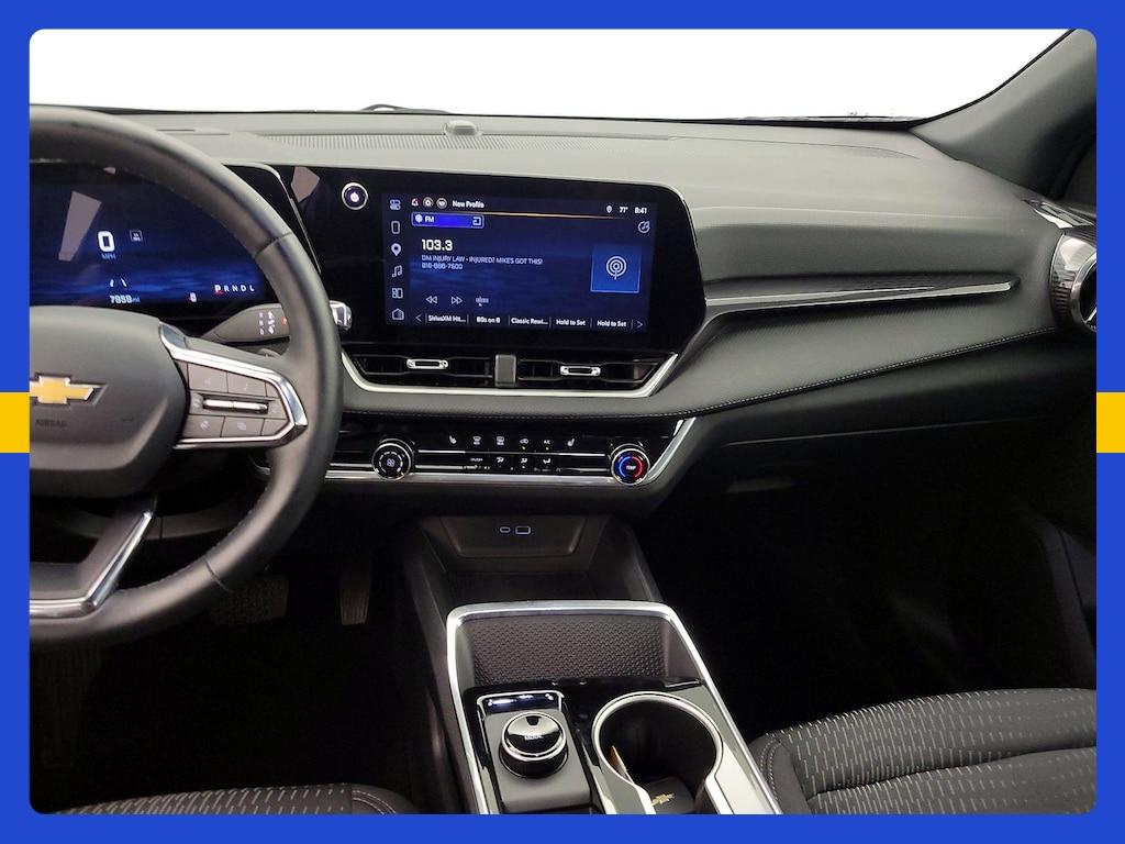 used 2026 Chevrolet Equinox car, priced at $29,998