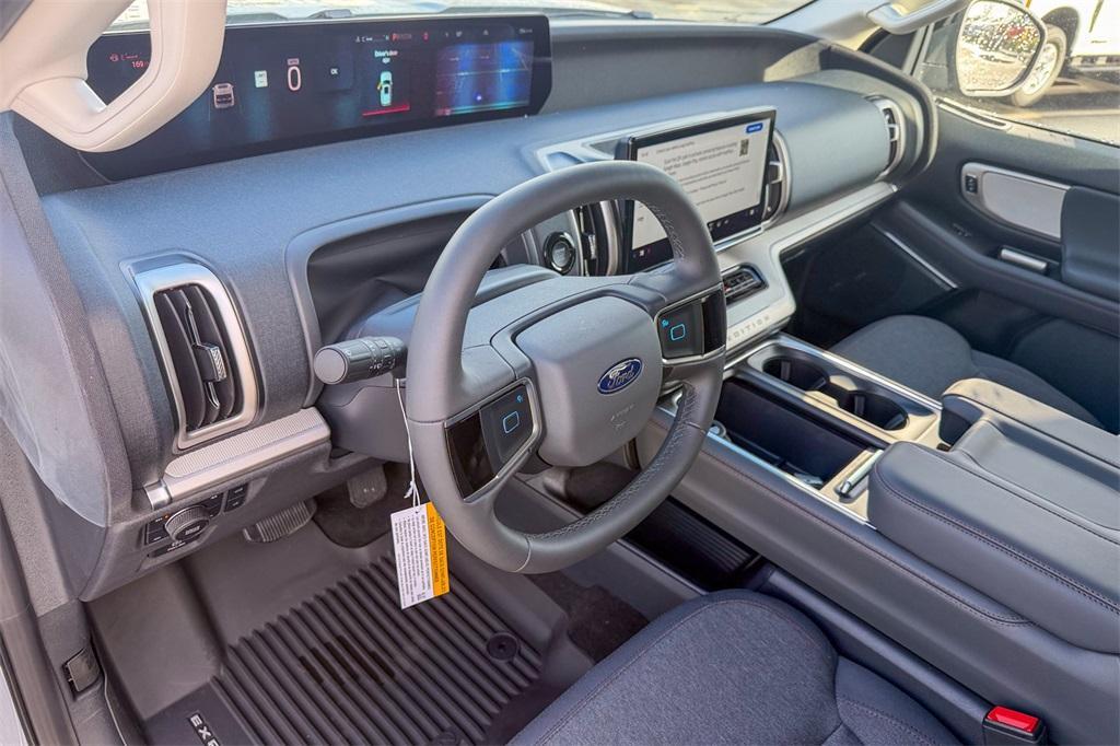 new 2025 Ford Expedition Max car, priced at $72,935