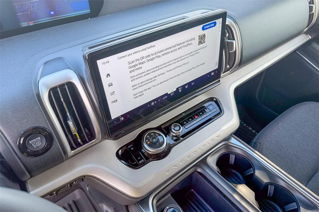 new 2025 Ford Expedition Max car, priced at $72,935