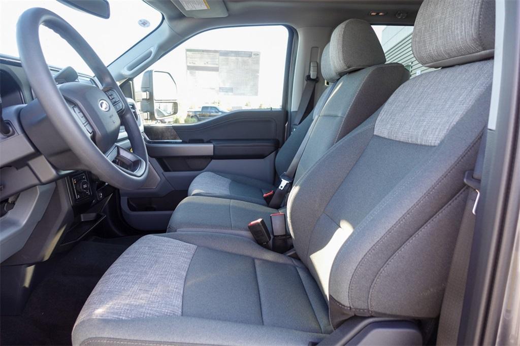 new 2025 Ford F-350 car, priced at $78,190