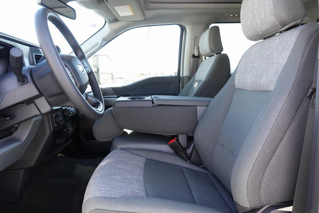 new 2025 Ford F-350 car, priced at $77,293