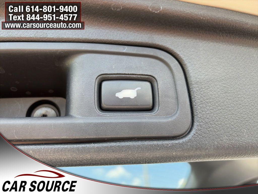 used 2016 Honda Pilot car, priced at $18,348