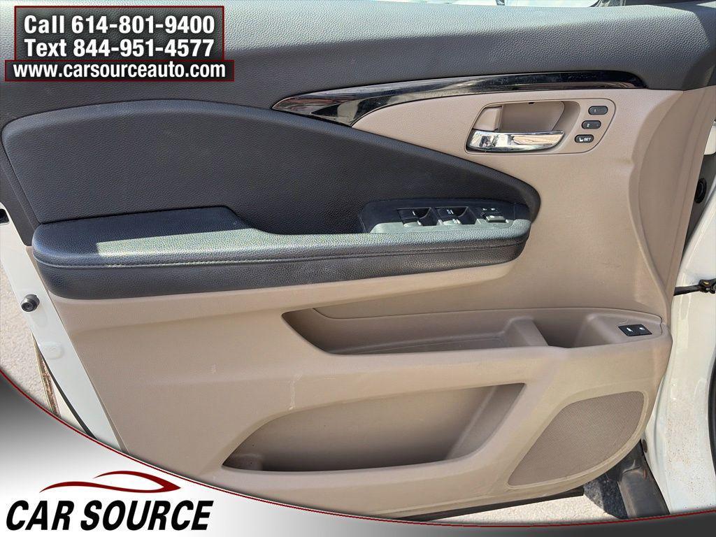used 2016 Honda Pilot car, priced at $18,348