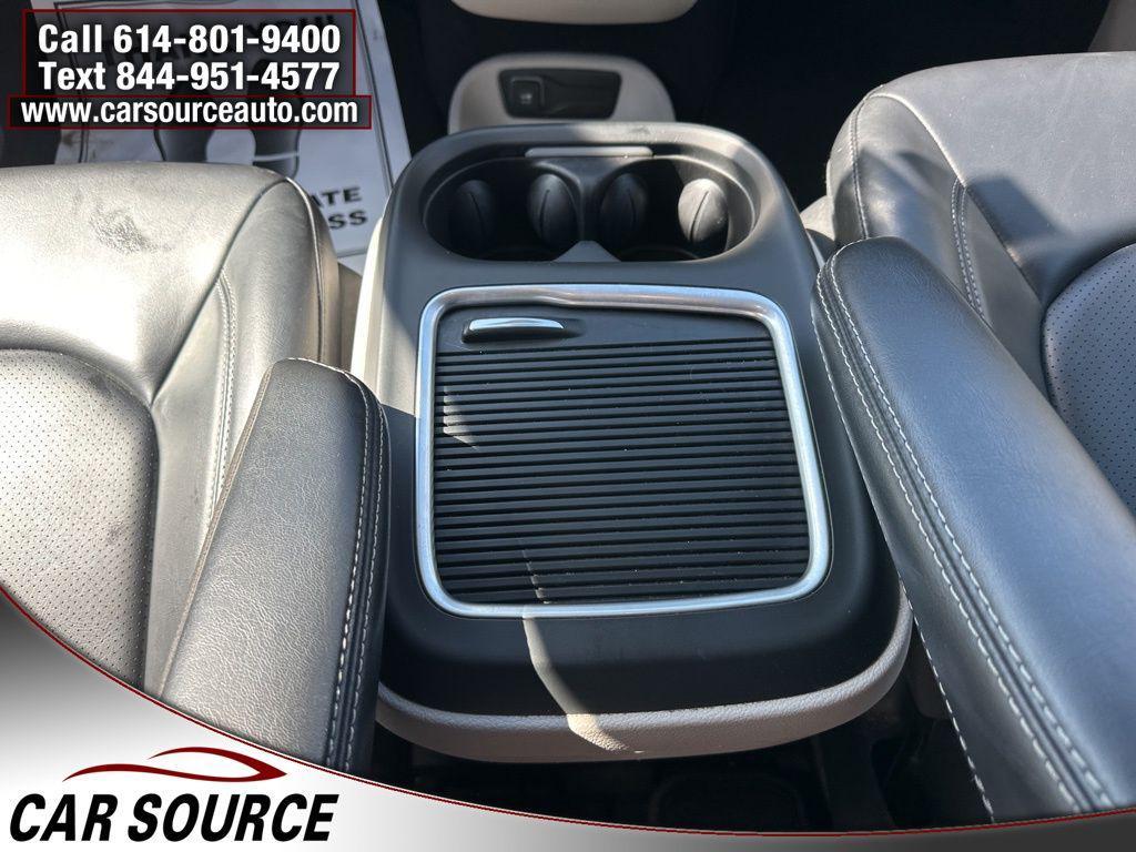 used 2023 Chrysler Pacifica car, priced at $20,950
