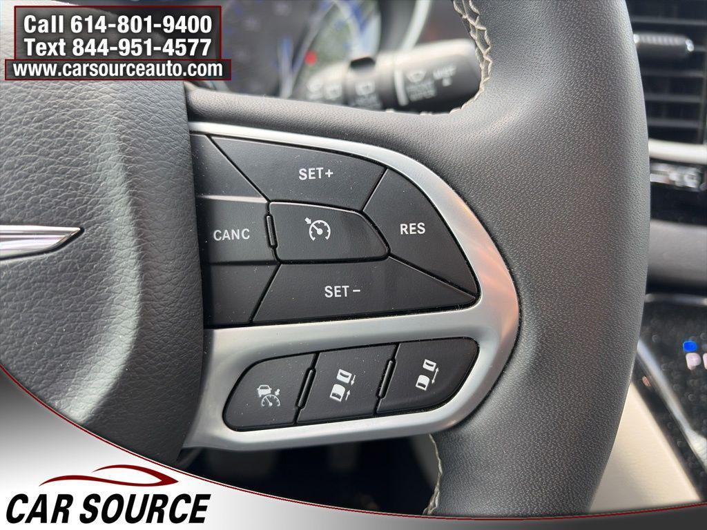 used 2024 Chrysler Pacifica car, priced at $27,995