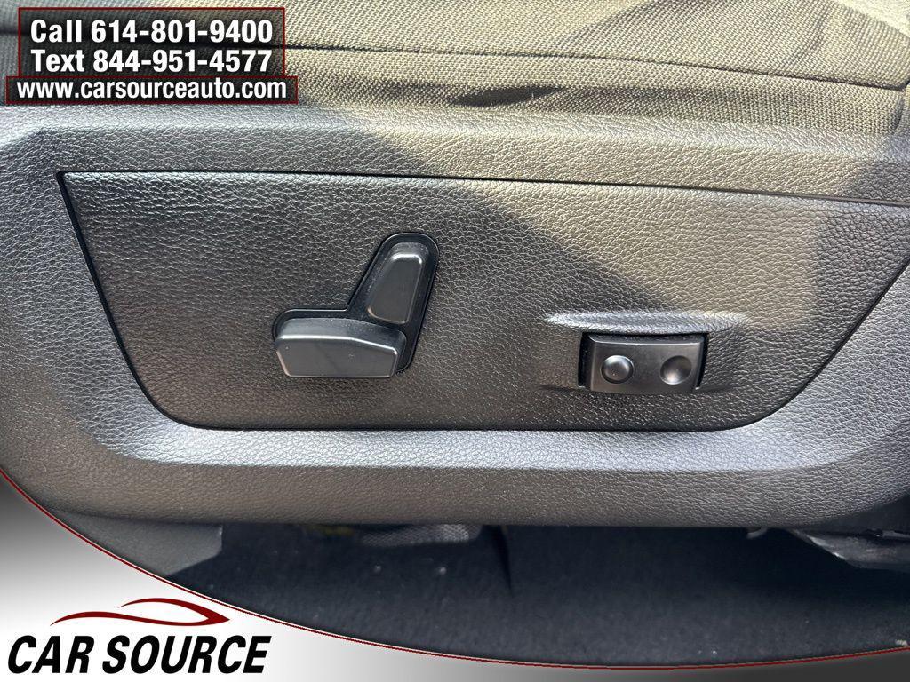 used 2023 Ram 1500 Classic car, priced at $26,995