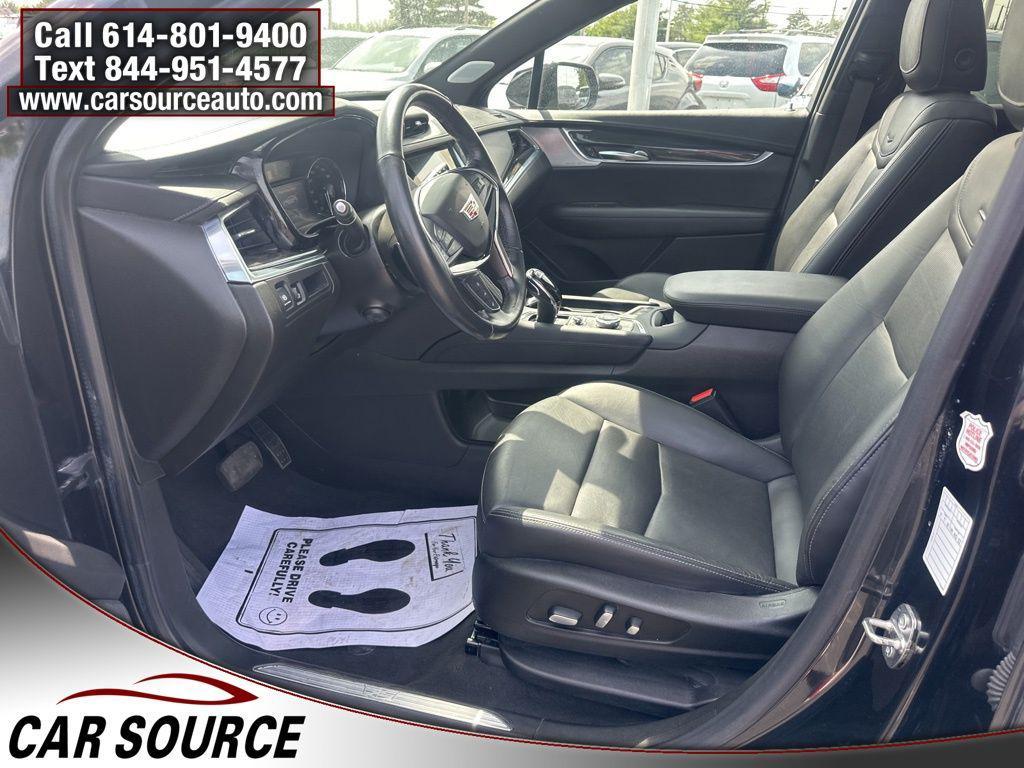 used 2023 Cadillac XT5 car, priced at $37,450