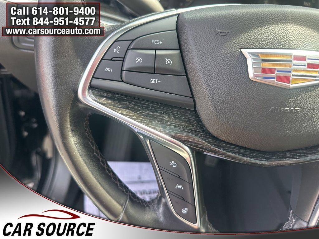 used 2023 Cadillac XT5 car, priced at $37,450