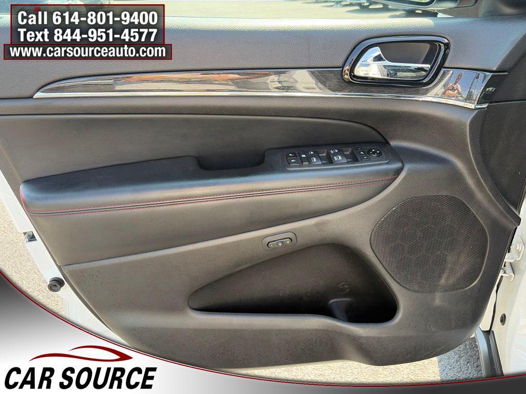 used 2021 Jeep Grand Cherokee car, priced at $19,393