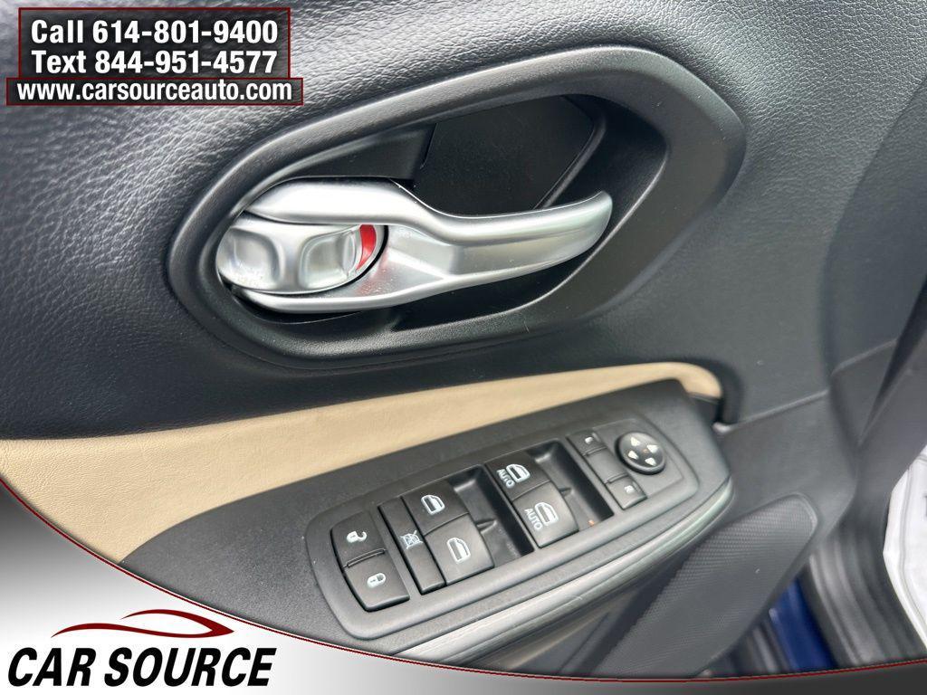 used 2016 Jeep Cherokee car, priced at $13,348