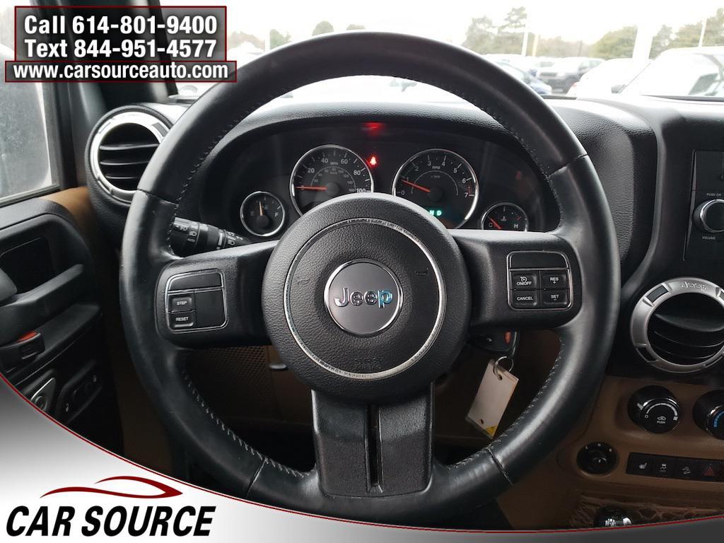 used 2015 Jeep Wrangler Unlimited car, priced at $13,450