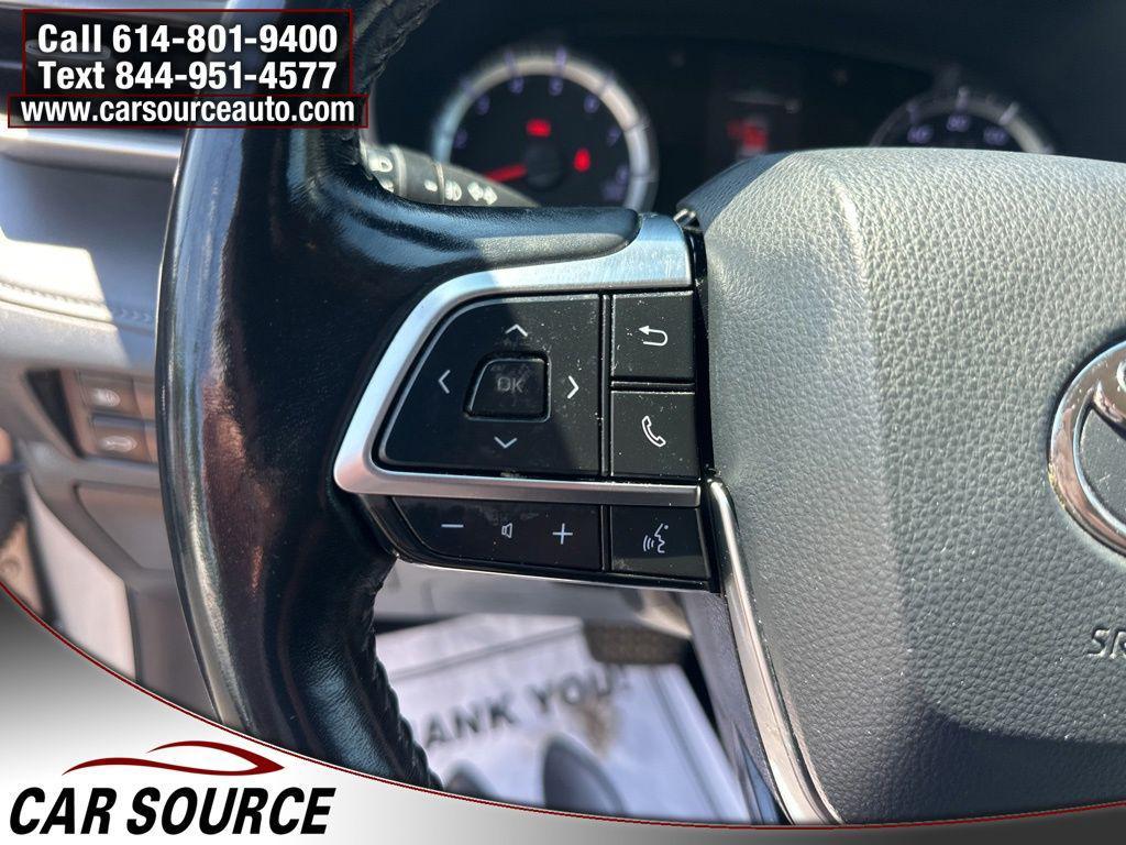 used 2020 Toyota Highlander car, priced at $21,348