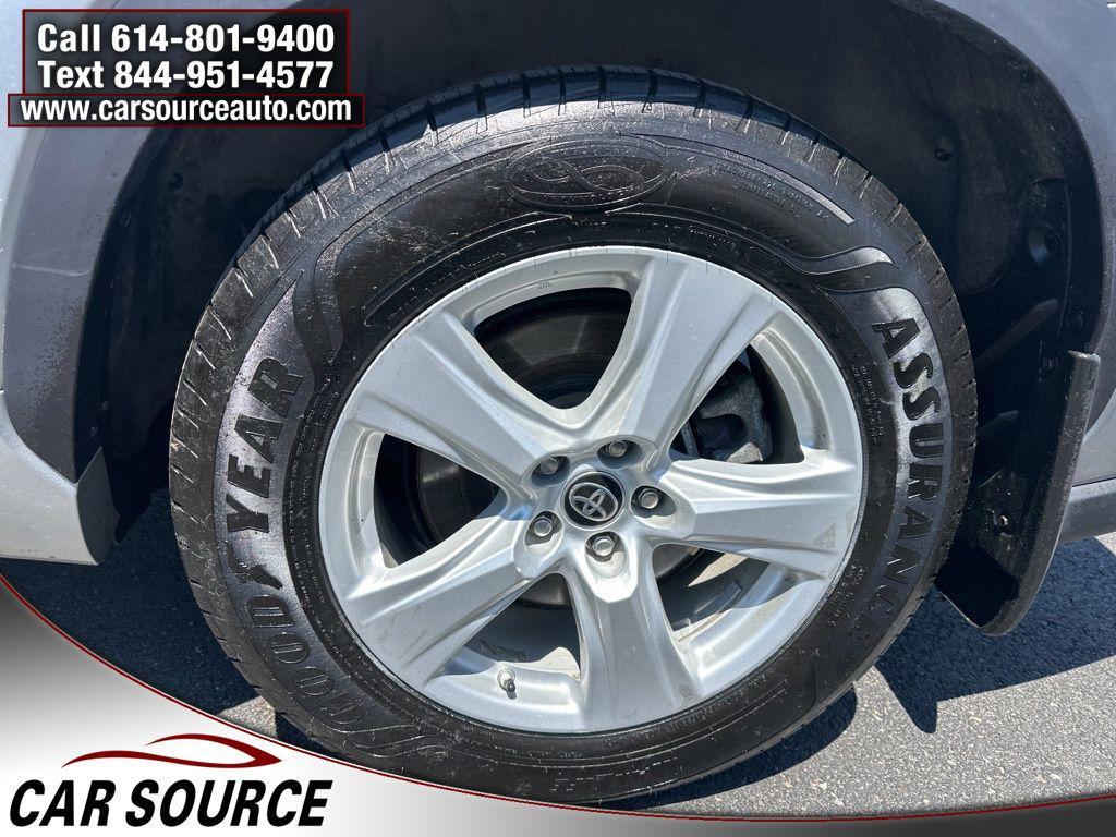 used 2020 Toyota Highlander car, priced at $21,348