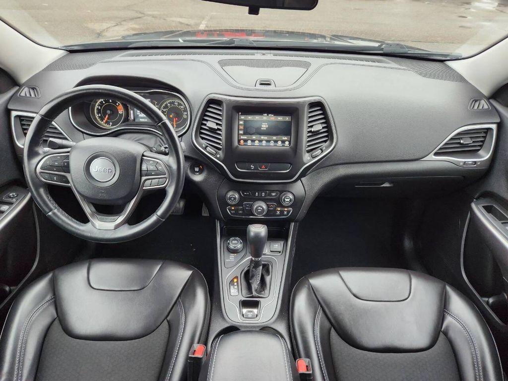 used 2019 Jeep Cherokee car, priced at $14,275