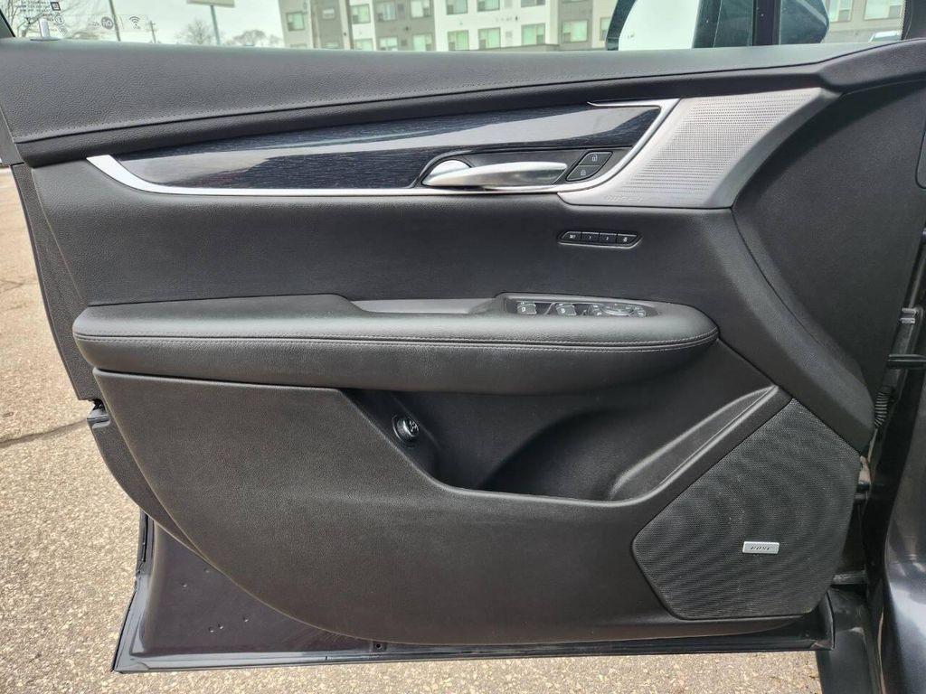 used 2023 Cadillac XT5 car, priced at $25,974