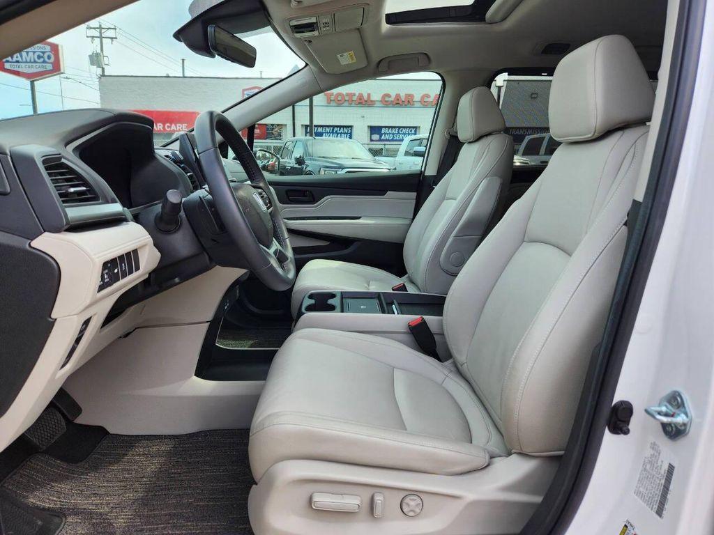 used 2025 Honda Odyssey car, priced at $29,985