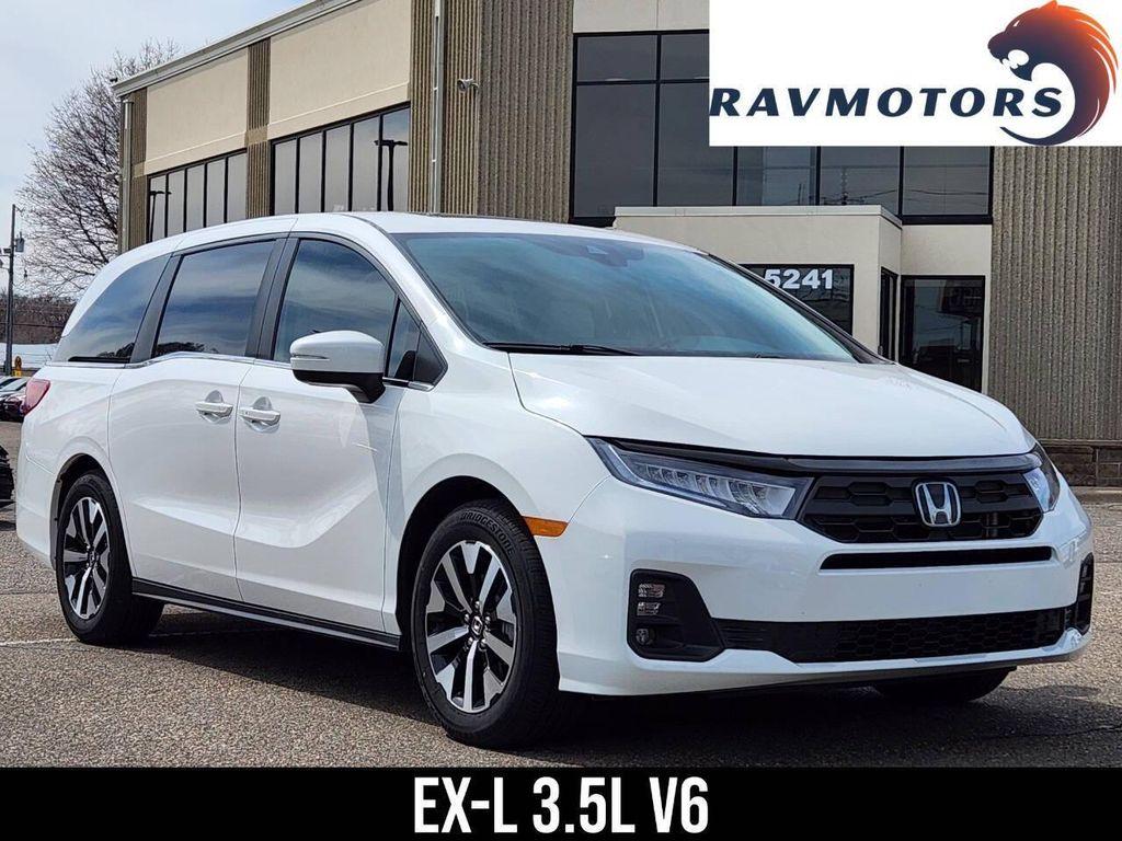 used 2025 Honda Odyssey car, priced at $29,985