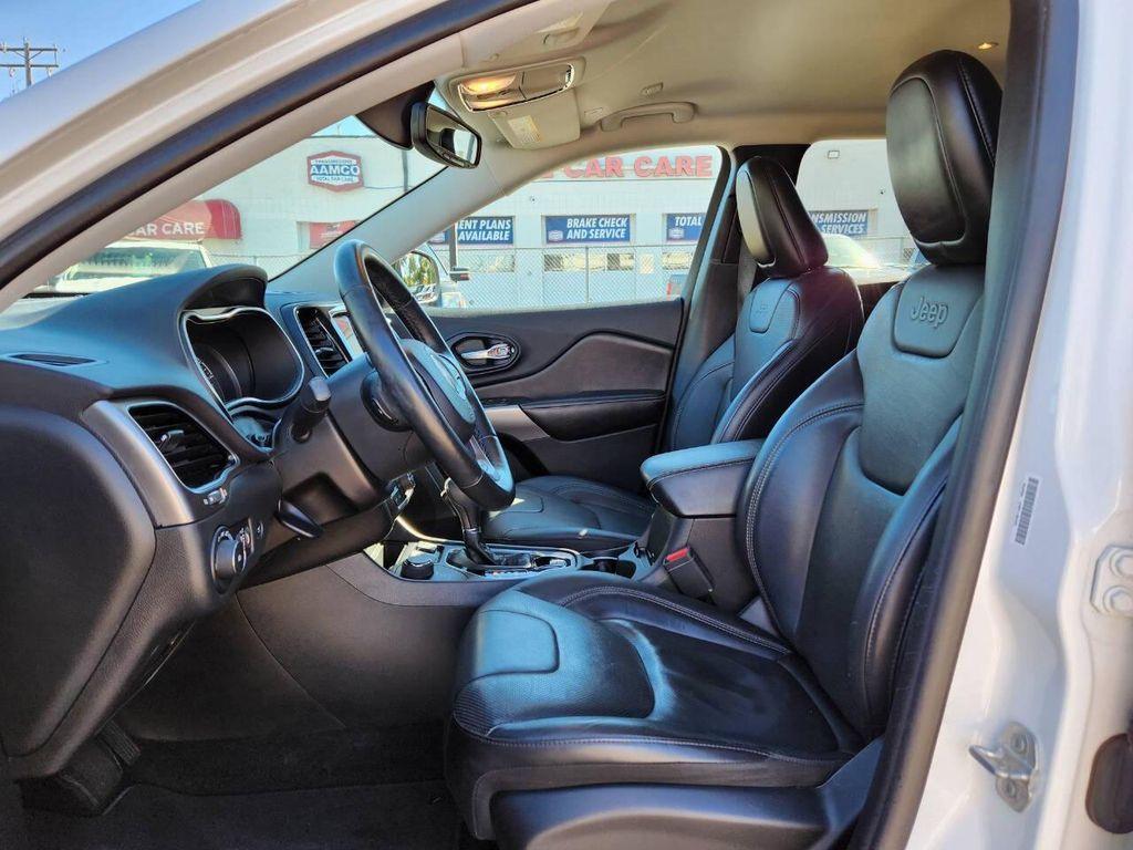 used 2019 Jeep Cherokee car, priced at $16,995