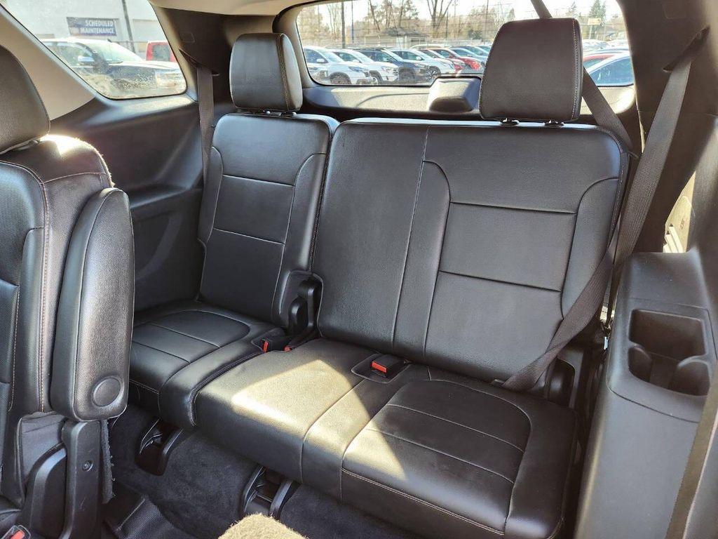 used 2021 Chevrolet Traverse car, priced at $21,974