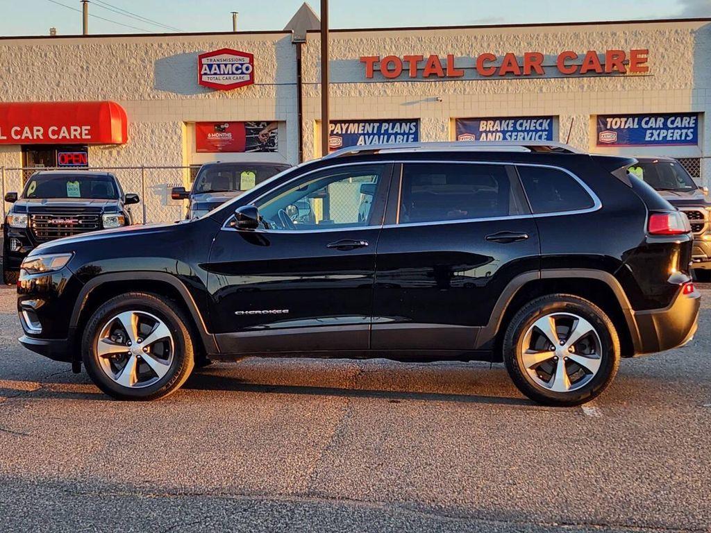 used 2020 Jeep Cherokee car, priced at $18,995