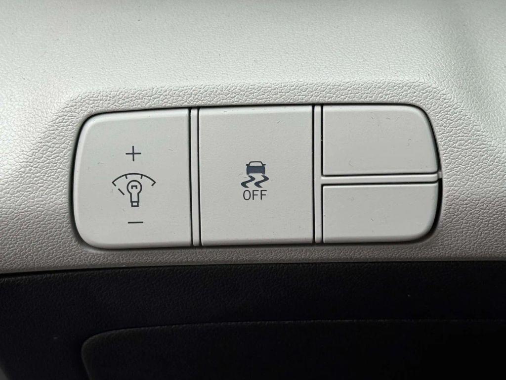 used 2025 Hyundai Elantra car, priced at $21,990