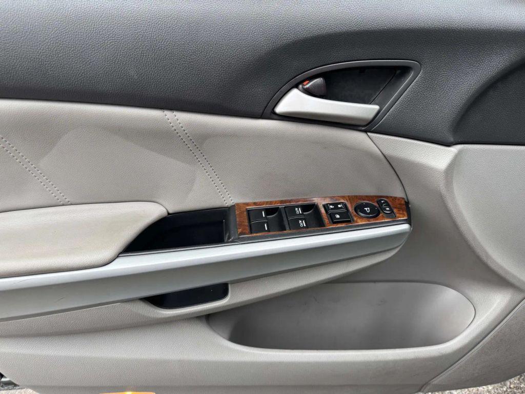 used 2009 Honda Accord car, priced at $8,990