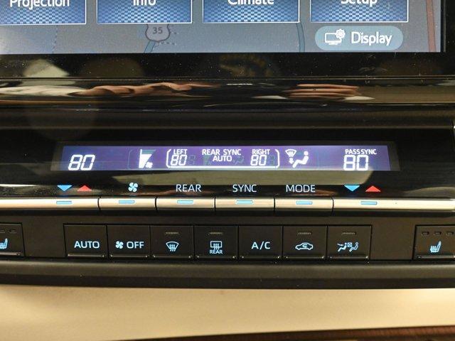 used 2022 Toyota Sienna car, priced at $37,173