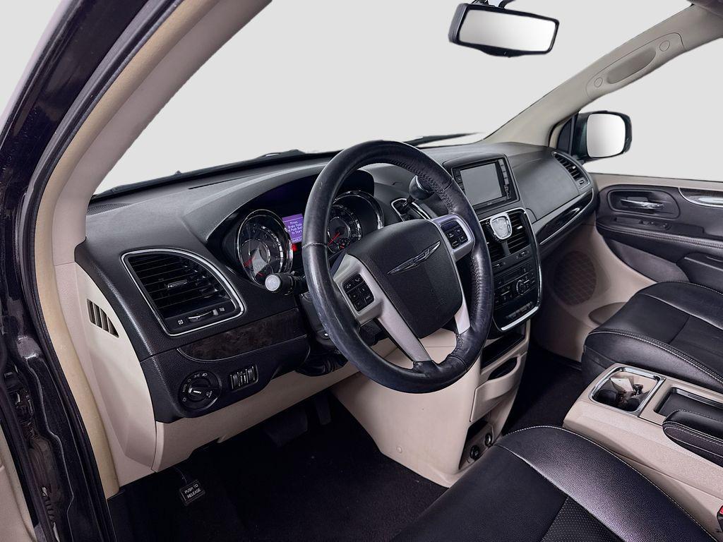 used 2014 Chrysler Town & Country car, priced at $7,495