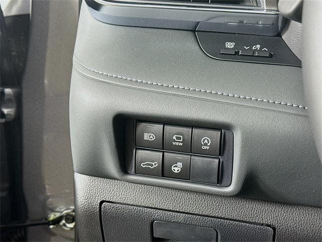 new 2026 Toyota Highlander car, priced at $52,805