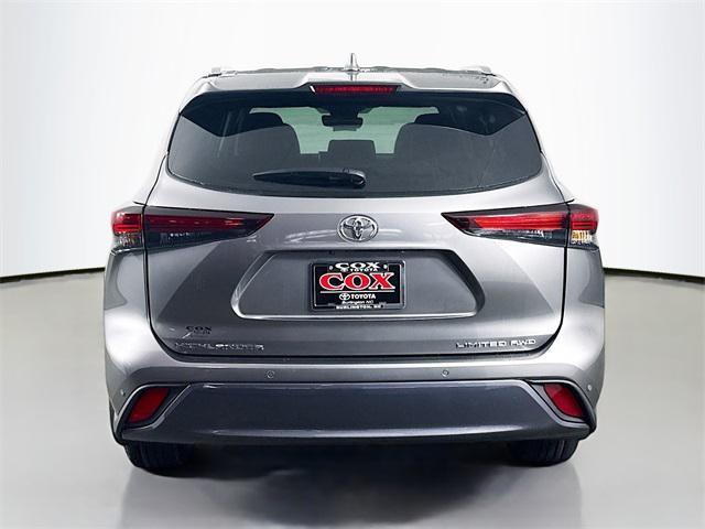 new 2026 Toyota Highlander car, priced at $52,805