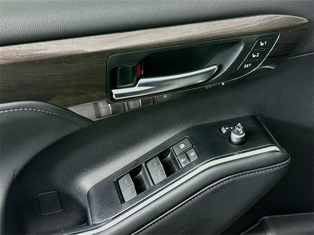 new 2026 Toyota Highlander car, priced at $52,805