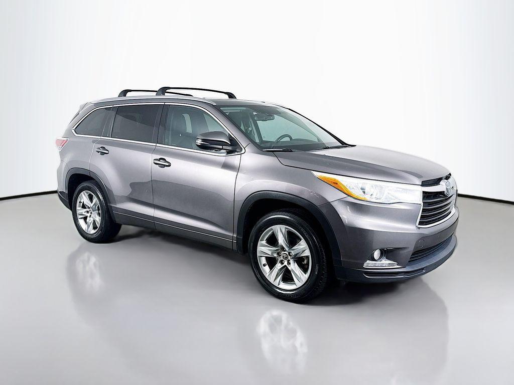 used 2016 Toyota Highlander car, priced at $14,369