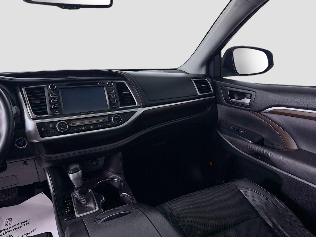used 2016 Toyota Highlander car, priced at $14,369