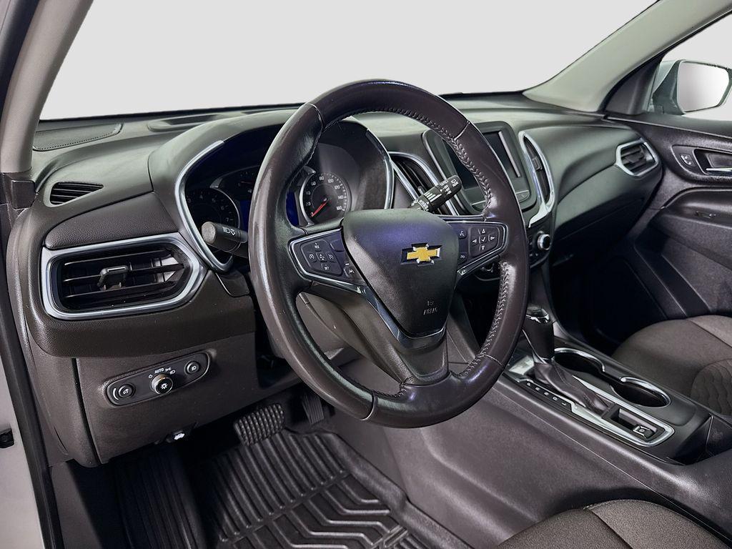 used 2021 Chevrolet Equinox car, priced at $19,734
