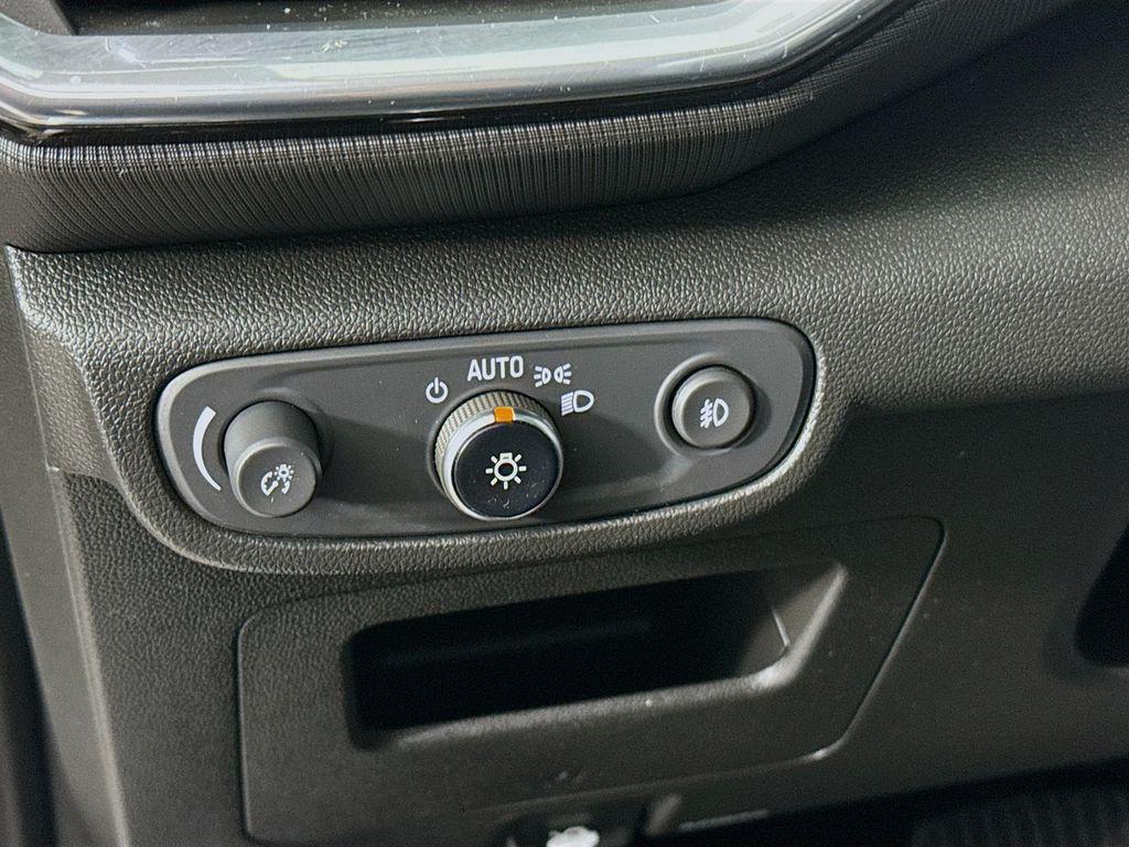 used 2021 Chevrolet TrailBlazer car, priced at $18,995