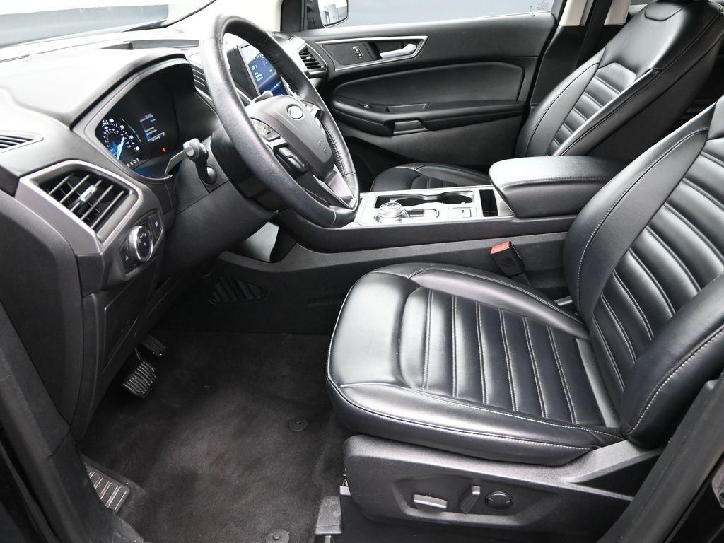 used 2024 Ford Edge car, priced at $19,000