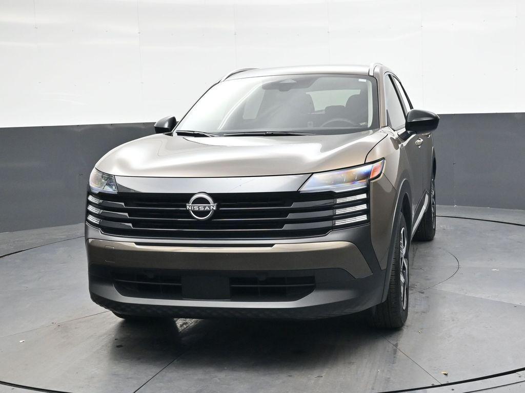 used 2026 Nissan Kicks car, priced at $23,200