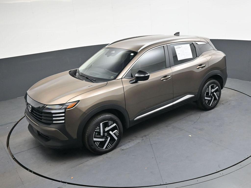 used 2026 Nissan Kicks car, priced at $23,200