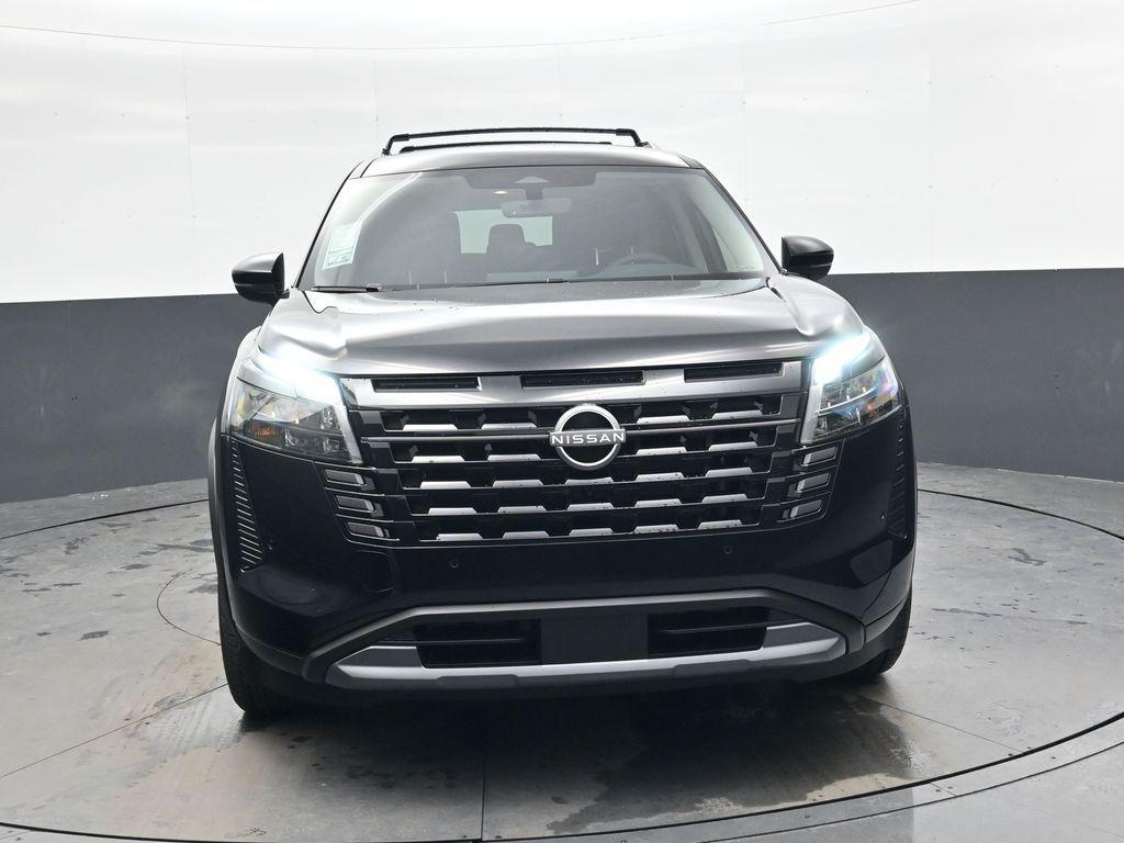 new 2026 Nissan Pathfinder car, priced at $40,224