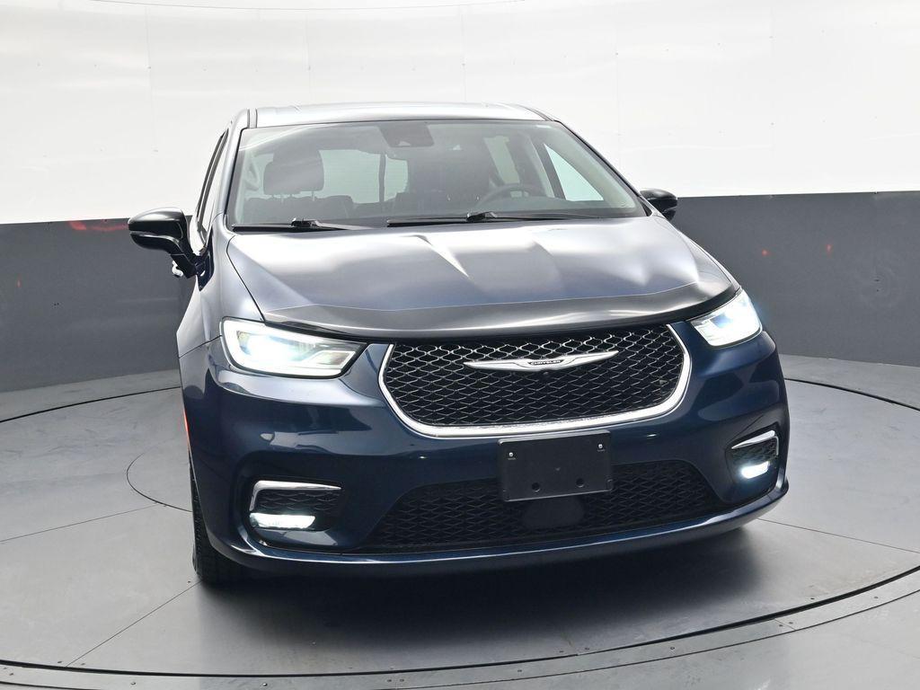 used 2024 Chrysler Pacifica car, priced at $28,269