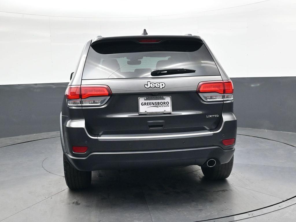 used 2020 Jeep Grand Cherokee car, priced at $20,000