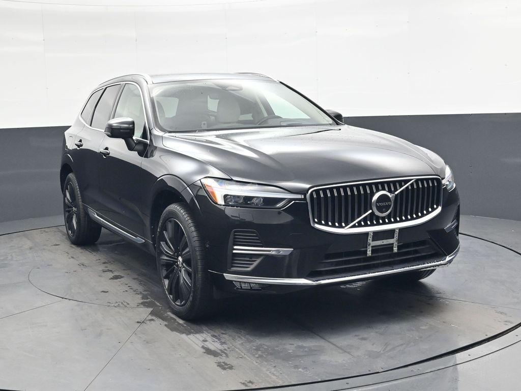 used 2022 Volvo XC60 car, priced at $25,997