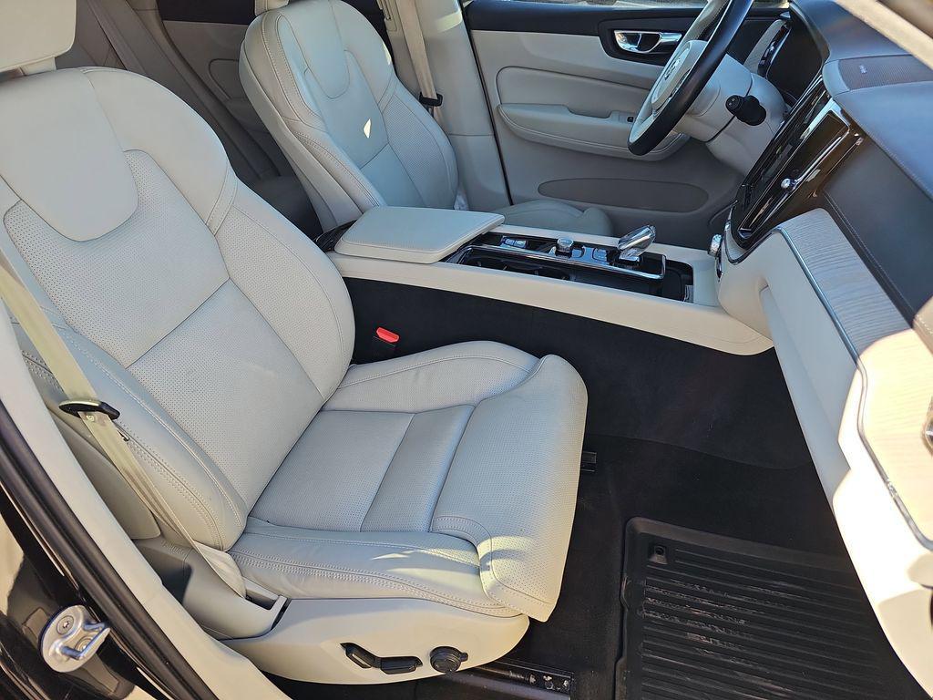 used 2022 Volvo XC60 car, priced at $30,000